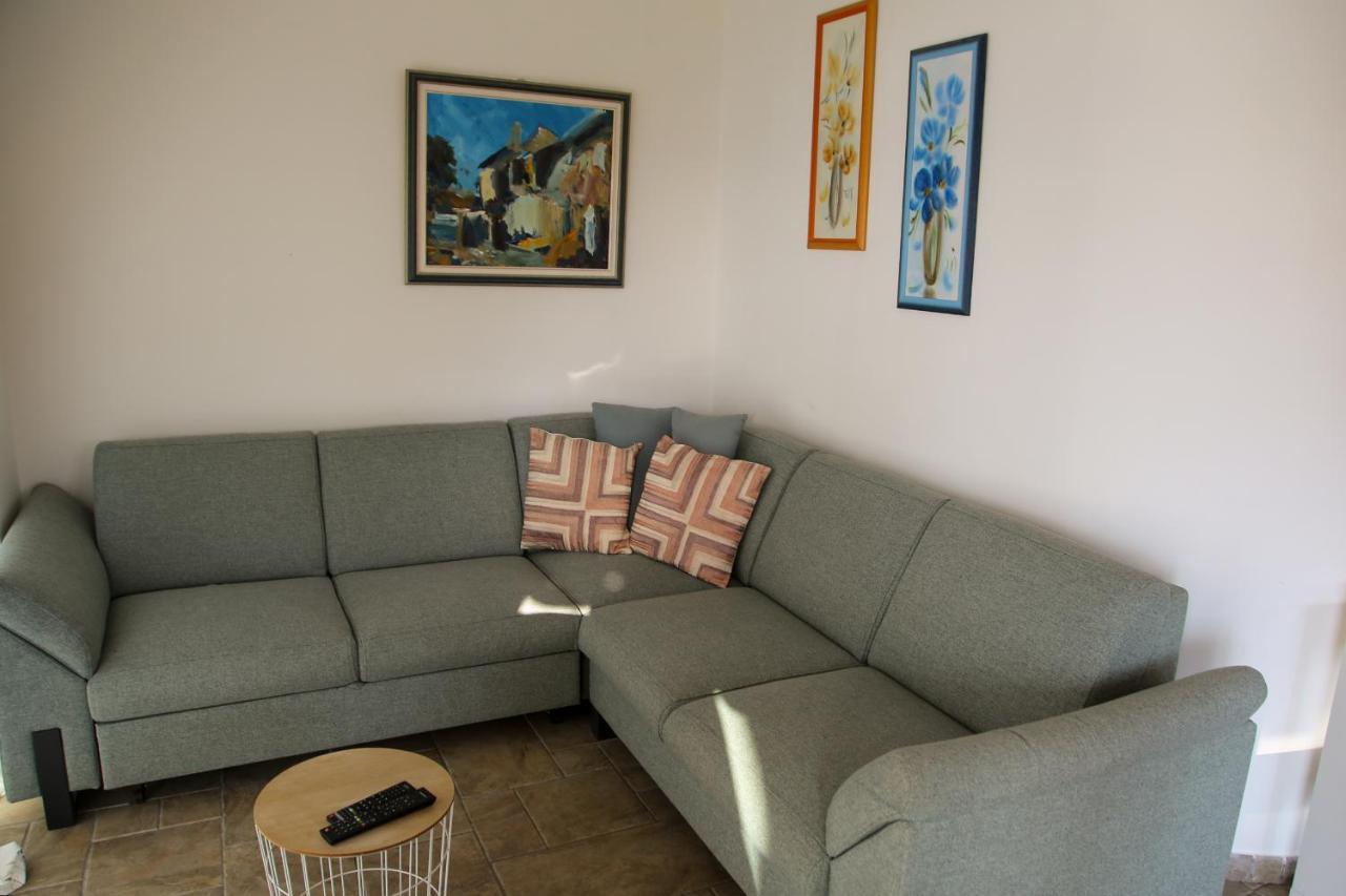 Apartment G&S Ядраново Екстериор снимка